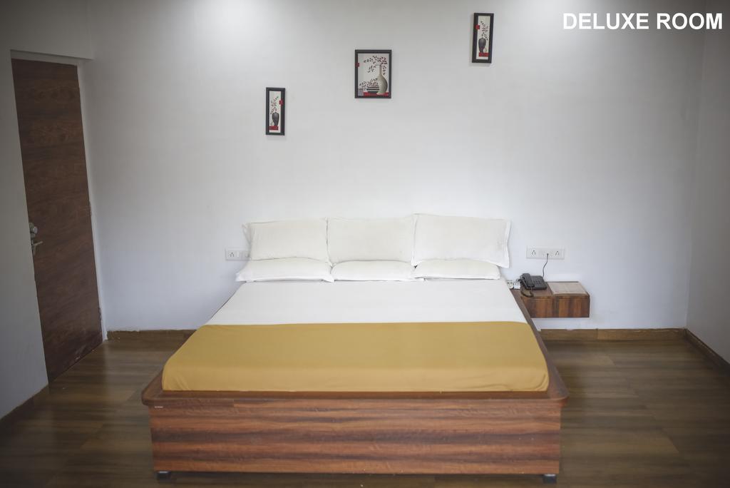 White House Beach Resort Nagaon  Ngoại thất bức ảnh