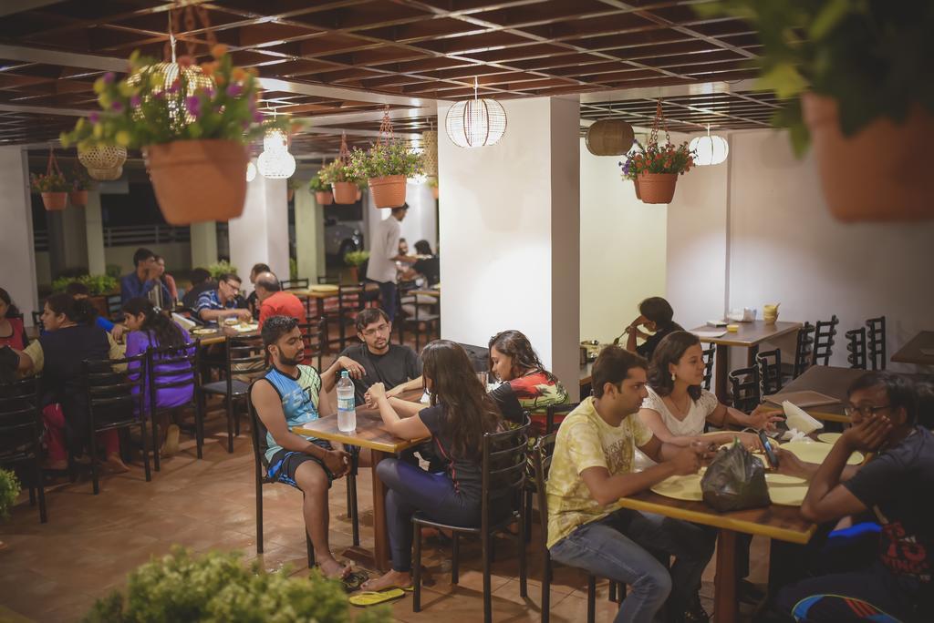 White House Beach Resort Nagaon  Ngoại thất bức ảnh